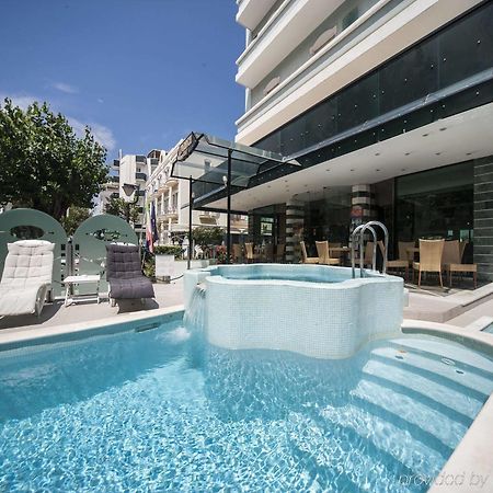 Hotel Levante Rímini Exterior foto
